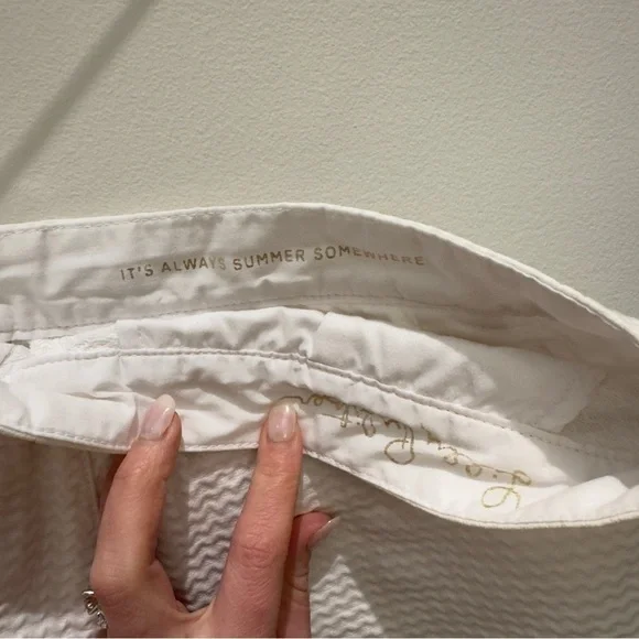 Lilly Pulitzer Bottoms | Women 5" Buttercup Scallop Hem Short Size 6 - Picture 3 of 9